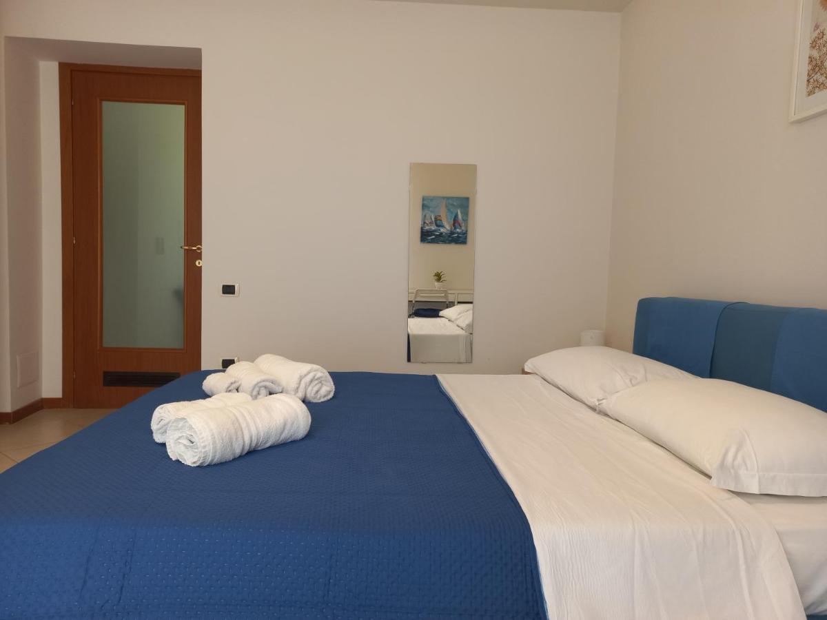 Appartamenti Le Gemme Naples Exterior photo